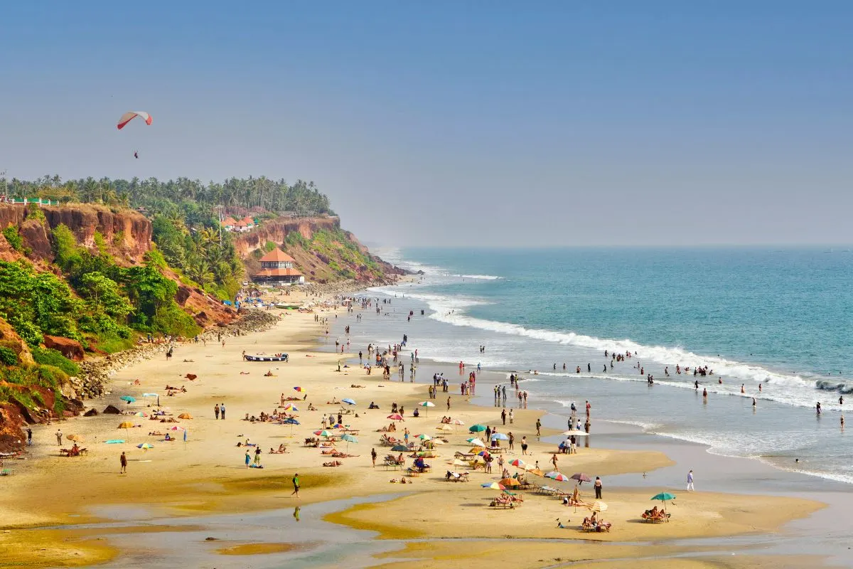 6 Days Munnar Thekkady Alleppey Varkala Escape