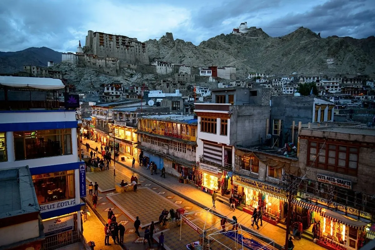 Leh Market