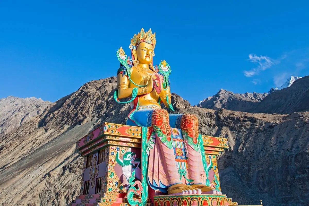 7 Days Ladakh Bike Expedition with Turtuk