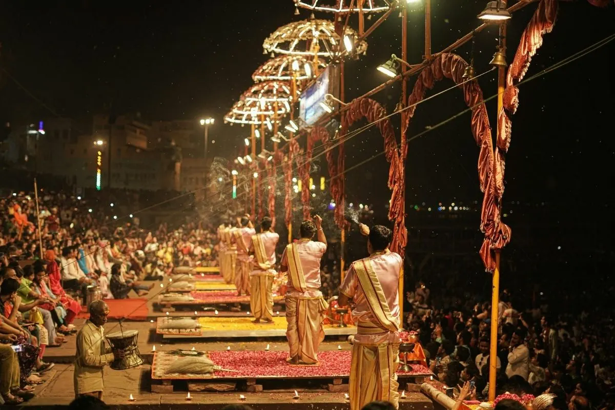 9 Days Mathura Ayodhya Varanasi Yatra