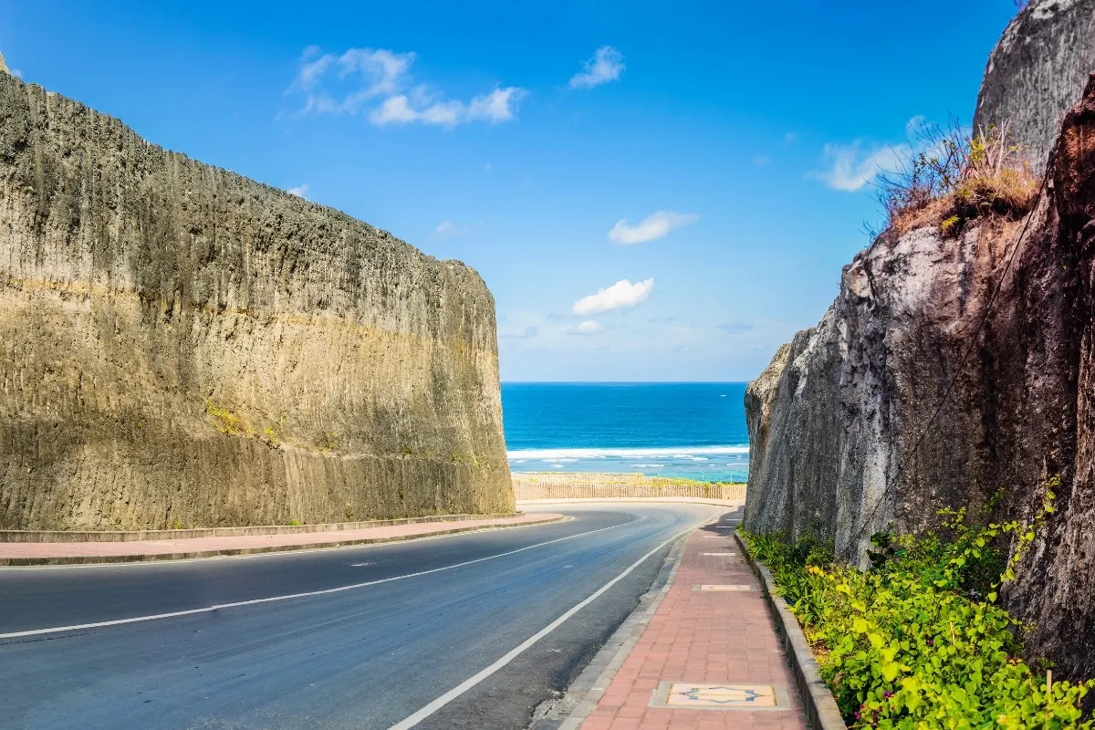 Pandawa Cliffs
