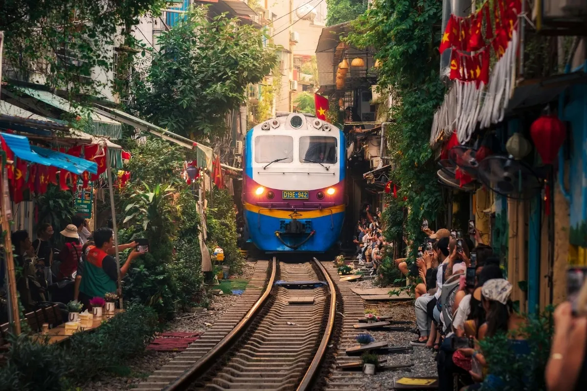 Hanoi Train