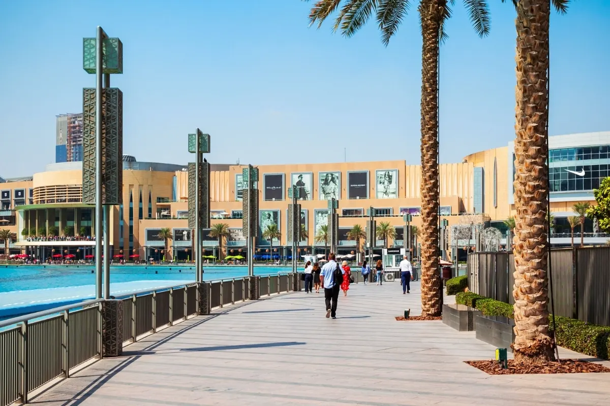 Mall Promenade