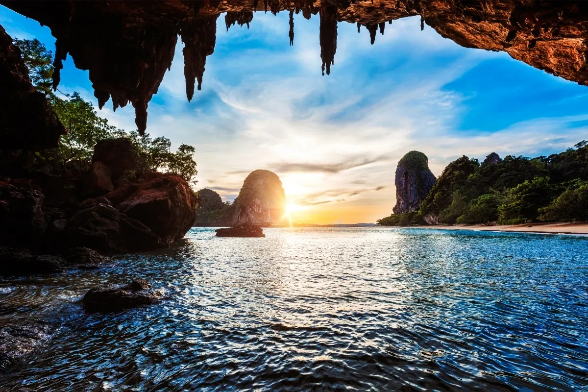 Phra Nang Cave