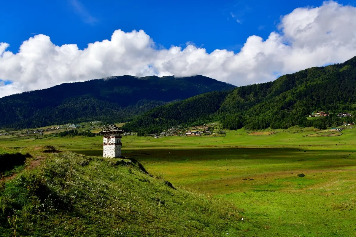 8 Days Bhutan Gangtey Valley Escape