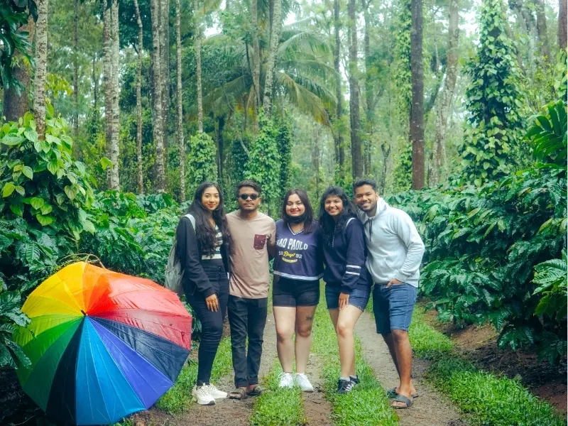 Travlogers